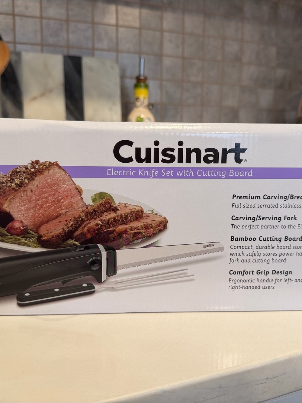 **NEVER OPENED** Cuisinart Electric Knife & Cutting Board Set